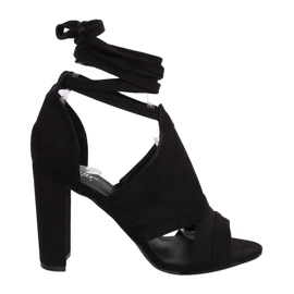 Crne sandale vezane za gležanj NS112P Crna