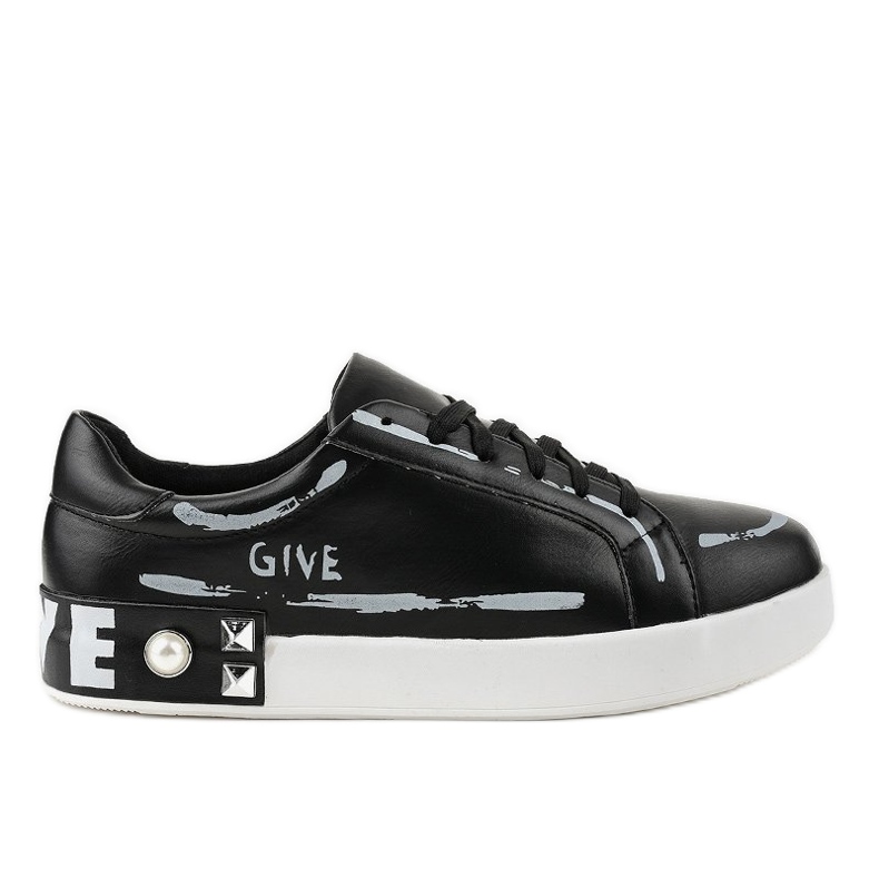 Crne tenisice ukrašene G272 klinovima crno