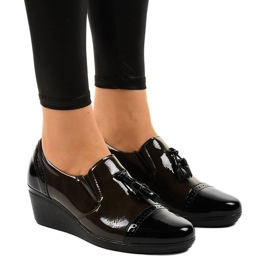 Crne cipele na klin 7-9022 crna
