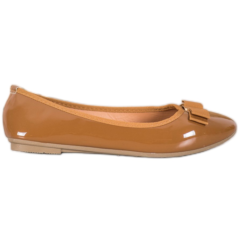 Fama Lakirane balerinke s mašnom smeđa