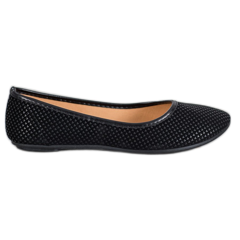 McKey Balerina u srcima crno