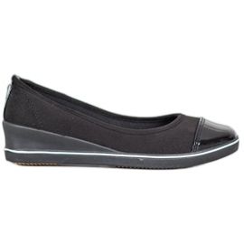 McKey Balerine od antilopa na klinu crna