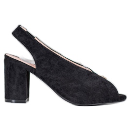 Elegantne cipele na postu VINCEZA crno