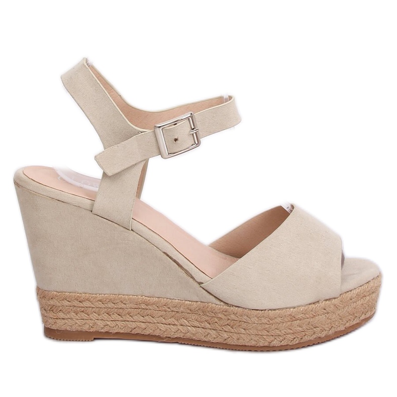 Bež sandale na klin 9R195 Bež