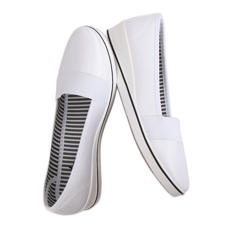 Bijele klinaste balerinke S81B001 Bijele bijela