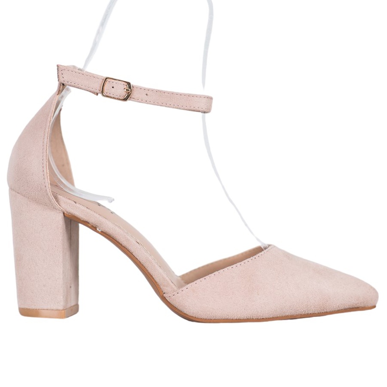 Seastar Crpke od antilopa na stupu smeđa