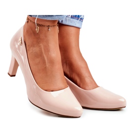 Ženske pumpe Sergio Leone lakirale su se na bež-nude post