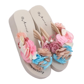 N-31 Potplati od bež bež pjene višebojan