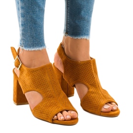 Deve ažurne sandale s krojem 99-33A smeđa