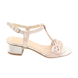 Gamis Ženske kožne sandale s ružičastim srebrom 39366 ružičasta