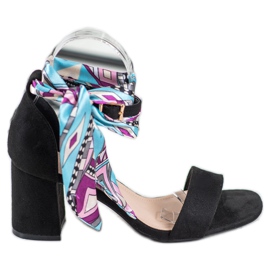 Evento Sandale od antilopa sa šarenom vrpcom crna višebojan