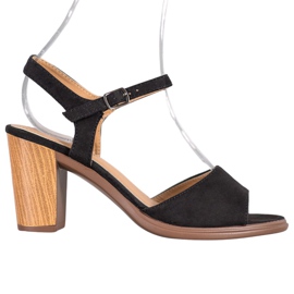 SHELOVET Crne sandale od antilopa crna