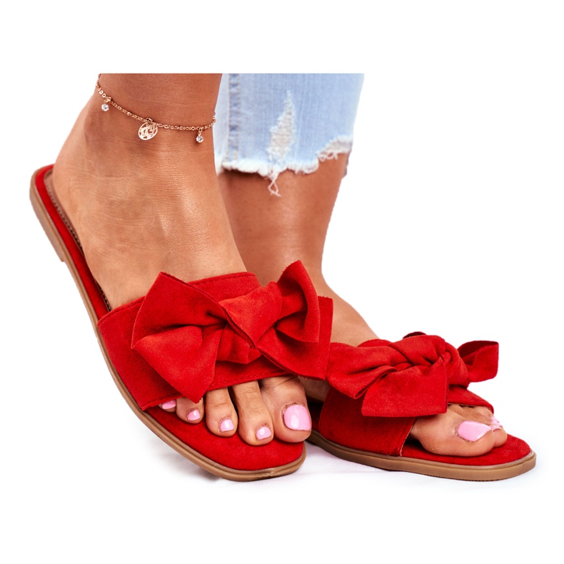 Malezijske ženske papuče s crvenim mašnama crvena