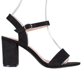 Nio Nio Sandale na šanku crno