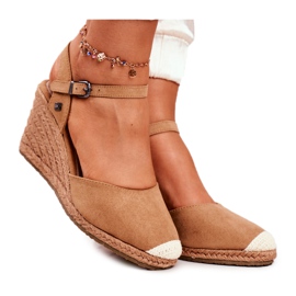 Ženske sandale na pletenom klinu Big Star svijetlosmeđa DD274A169