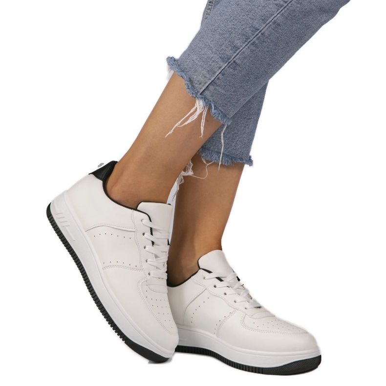 Crno-bijele klasične tenisice BL3619-SP bijela