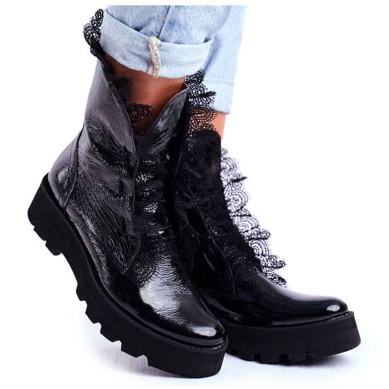 Exquisite Ženske visoke čizme lakirane kože Montegero crno