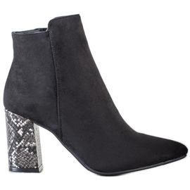 Čizme s motivom zmije VINCEZA crna