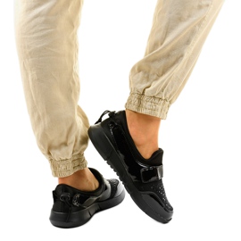 Crne B120 klizne sportske cipele crno