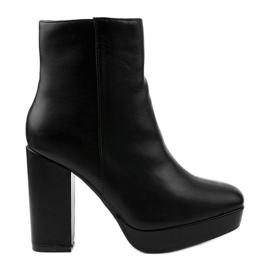 Crne čizme na Wintarish postu crna