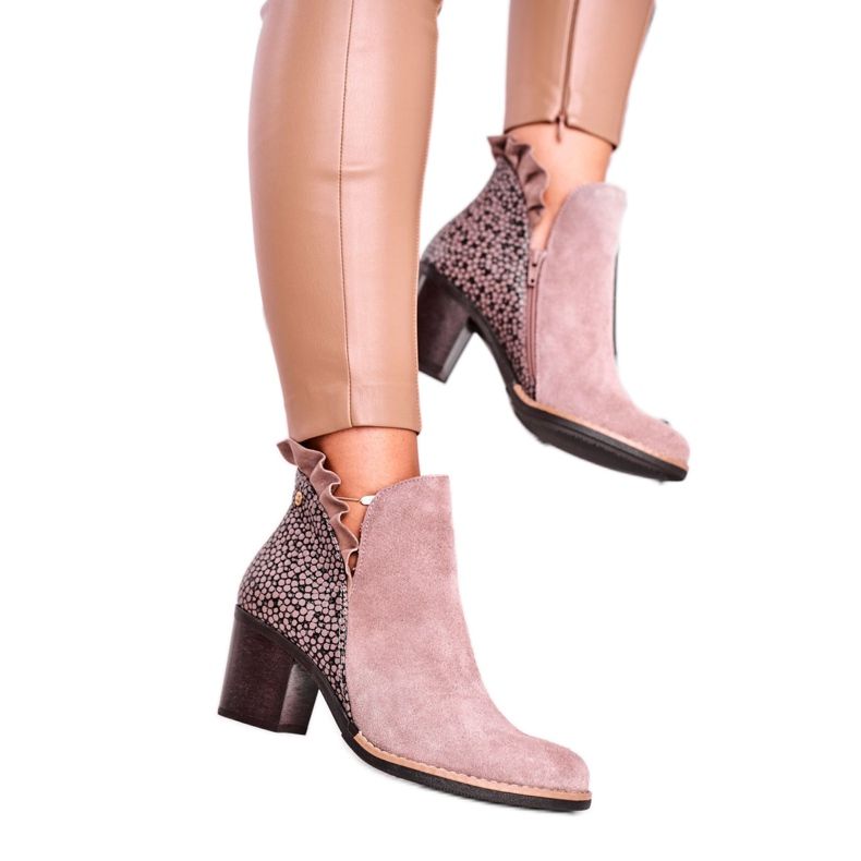 Ženske čizme na petu, kožna opruga Maciejka Bež 04833-04