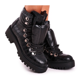 BUGO Ženske ravne čizme s jezikom Black Passa crna