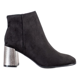 Goodin Gležnjače s ukrasnom petom crno