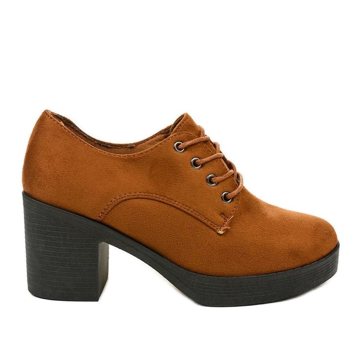 Deve čizme vezane na Thelvyn bloku smeđa