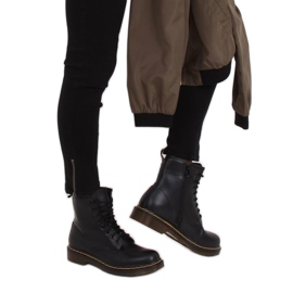 Čizme na vezanje crne martensiaki NC1019 Crne crna