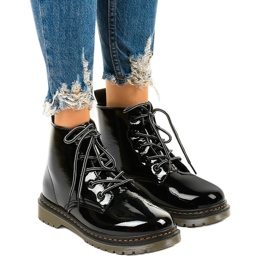 Crne lakirane čizme TL143-1 crna