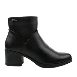 Crne izolirane čizme sa zatvaračem Suncutter crna