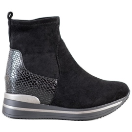 Gogo Čizme na klin crna