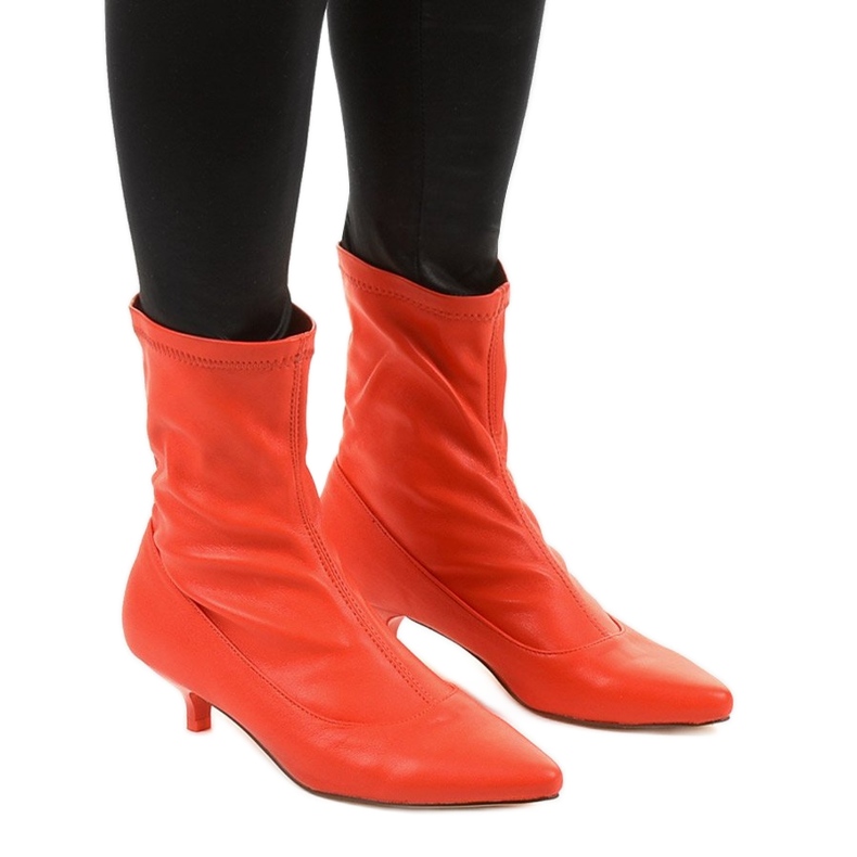 Crvene štikle s Ragemour čarapom crvena