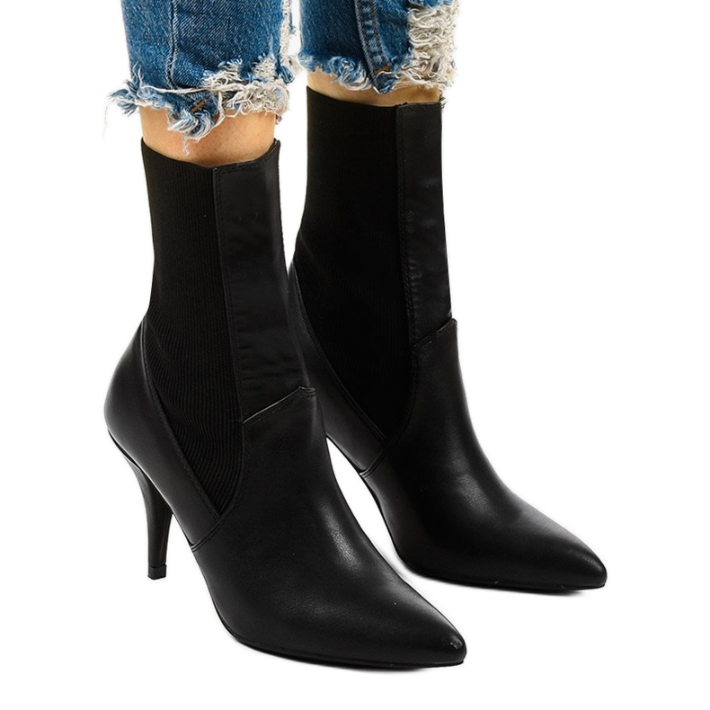 Crne štikle sa čarapom Daywillow crno