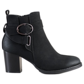 J. Star Ležerne čizme s kopčom crna