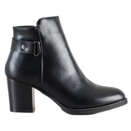 J. Star Udobne čizme na post crna