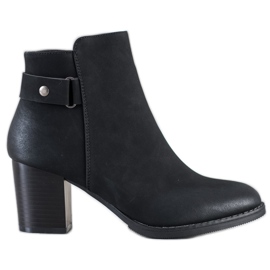 J. Star Udobne čizme na post crna