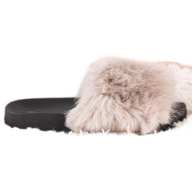 SHELOVET Udobne krznene papuče bež