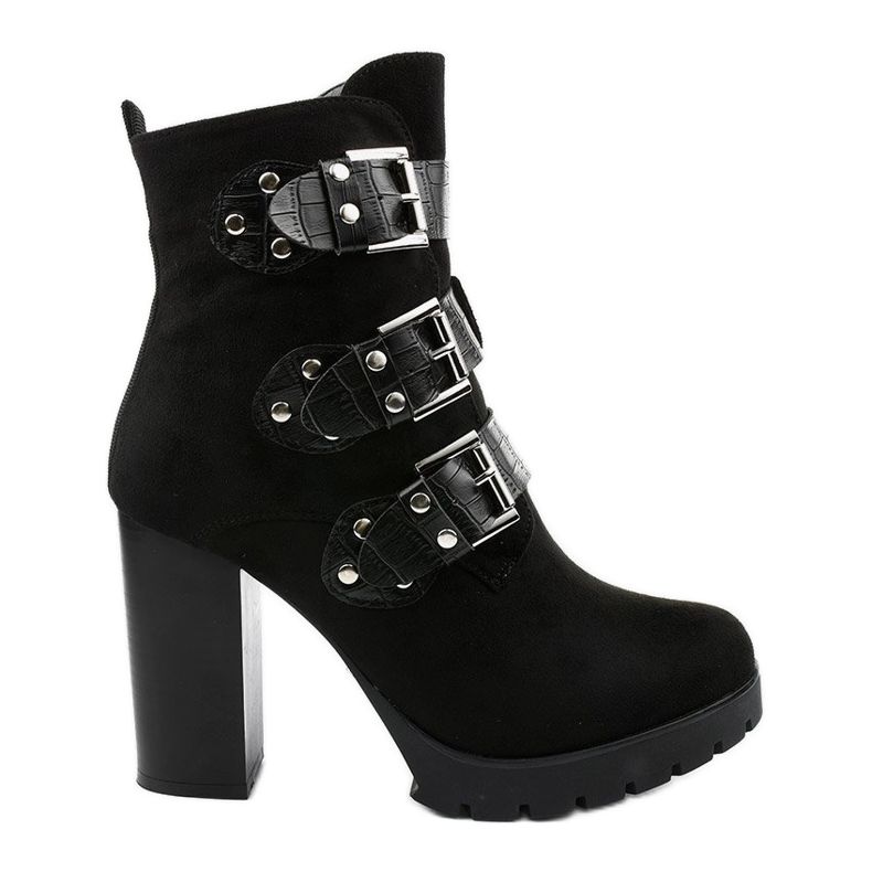 Crne gležnjače od antilopa na postu Lilybank crno