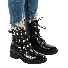 Crne ravne izolirane čizme Torwain biseri crna