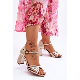 Kožne udobne sandale Maciejka 06025-25 zlatne zlatna 2