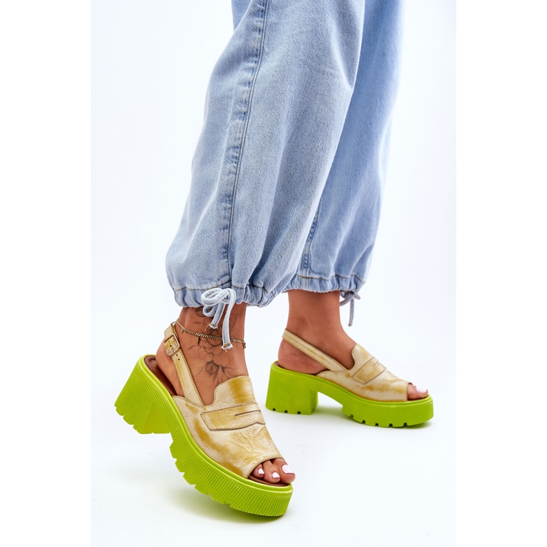 Kožne sandale na petu i platformu Maciejka 06039-07 Žuta žuta boja 1