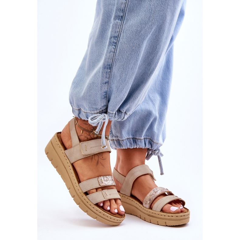 Vinceza Ženske kožne sandale s čičak bež svježeg izgleda 1