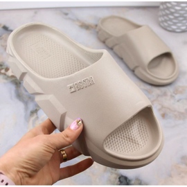 Papuče Big Star W LL274593 INT1882 bež 1