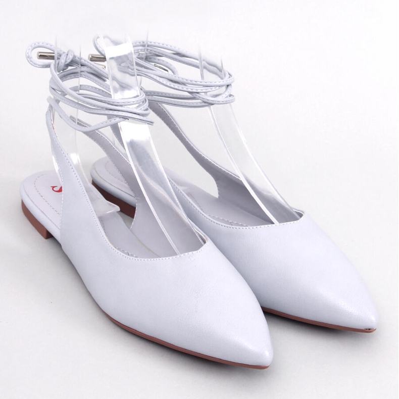 Jody Grey balerinke s otvorenom petom na vezanje siva 1