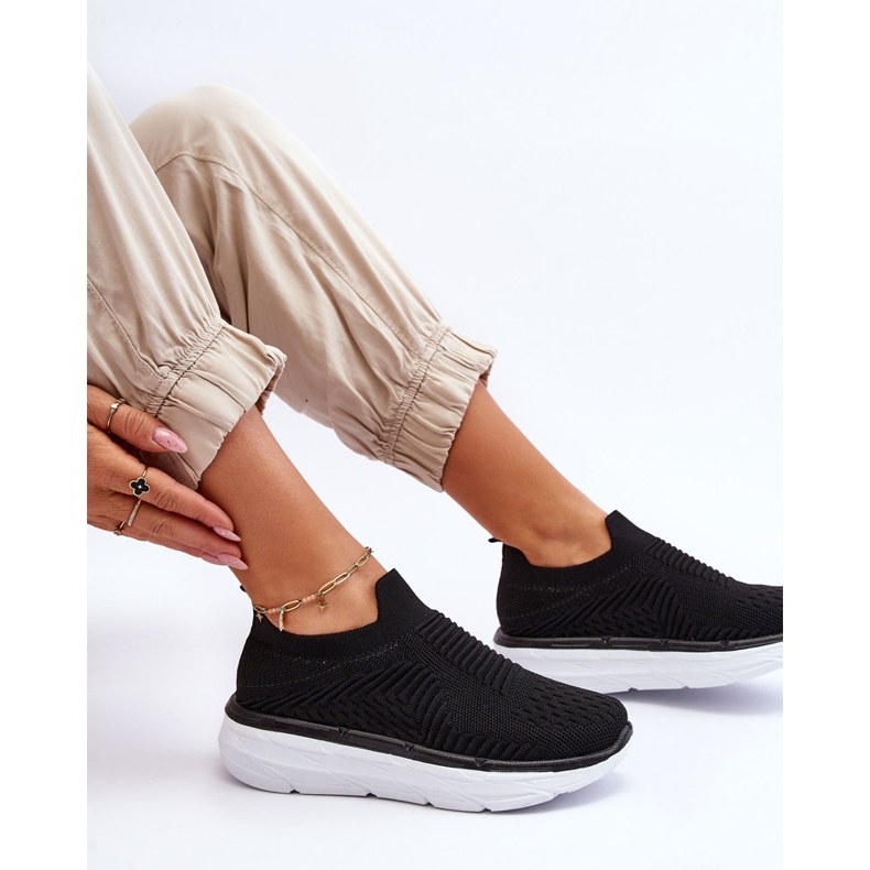 WR1 Ženske sportske cipele s natikačama crne Ferive crna 1