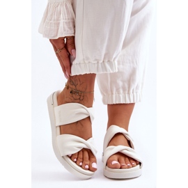 Ženske ravne sandale Big Star LL274A121 Bijele bijela 2