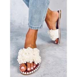 Prima Bijele cvjetne papuče bijela 2