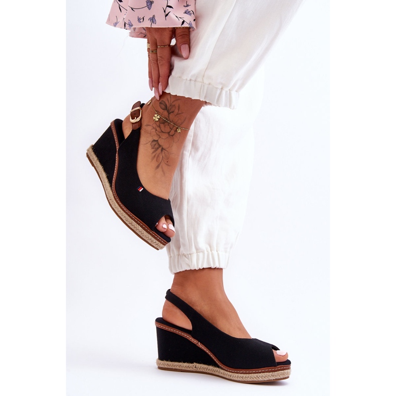 Ženske klasične sandale na tanku crnu Katie crna 2