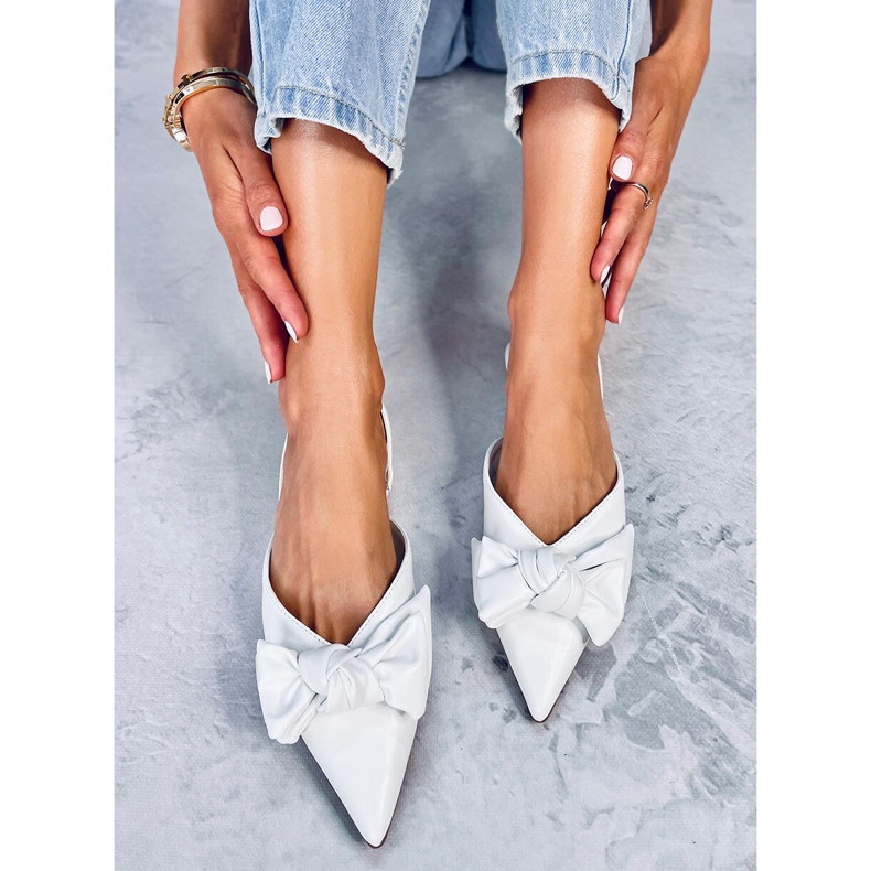 Balerinke s otvorenom petom marke Loon White bijela 2